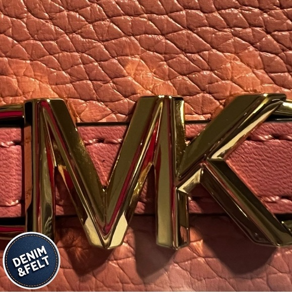 Michael Kors Reed Large Pebbled Leather Card Holder in Primrose | NEW/NWT!! 🩷🩷 - Picture 3 of 15